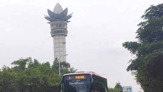 Sadewo Pastikan Trans Banyumas Tetap Mengaspal