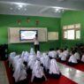 Siswa Diberi Pembekalan Bahasa Inggris