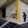 Tembok Rektorat Jadi Sasaran Vandalisme