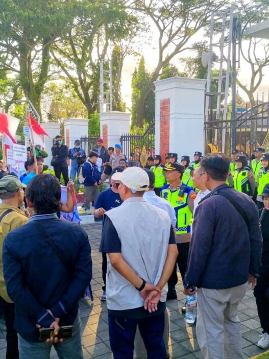 Tolak Provokasi, Ratusan Warga Kebumen ke Jakarta