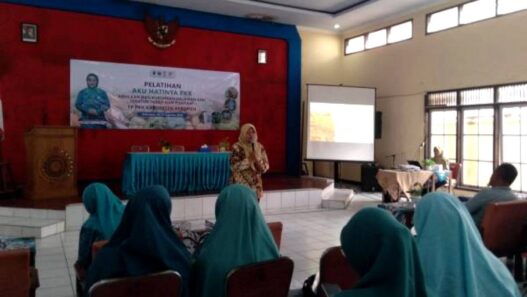 TP PKK Kenalkan Agribisnis di Lahan Sempit