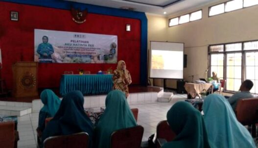 TP PKK Kenalkan Agribisnis di Lahan Sempit