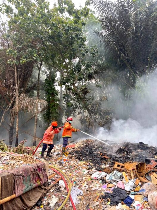 TPS Sumber Sumampir Terbakar