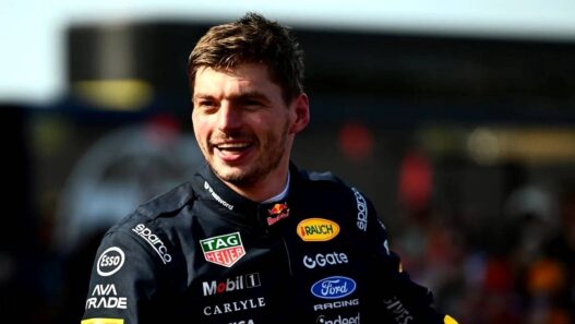 Verstappen Bertahan di Red Bull hingga