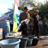 Warga Gumelar Krisis Air Selama Tiga Pekan