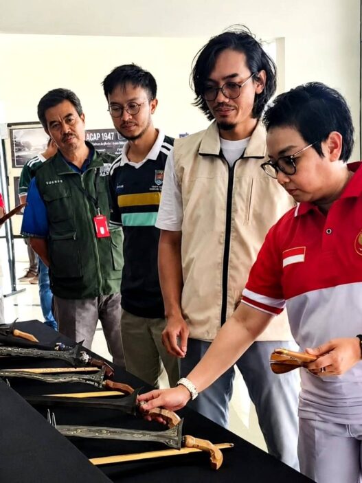 Workshop Pembuatan Keris Jadi Daya Tarik