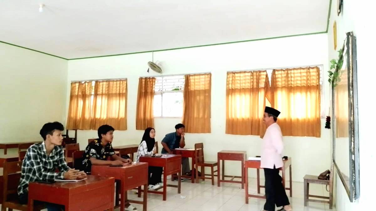 15 ATS Kembali Belajar