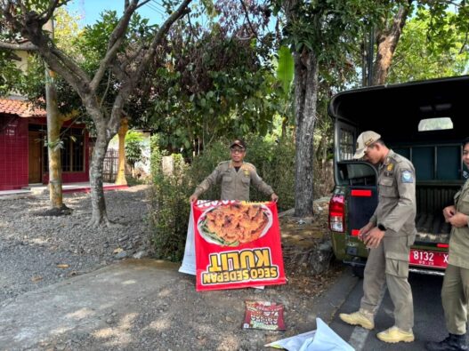 49 Reklame Liar Diturunkan Paksa