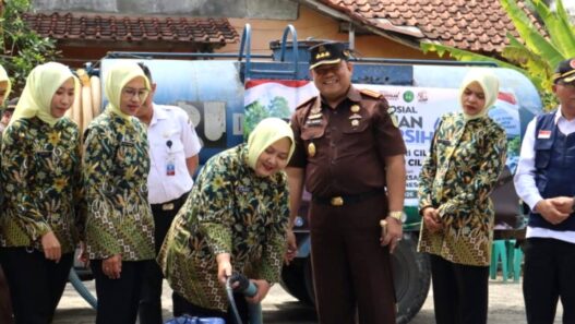 51 Desa Kesulitan Air Bersih
