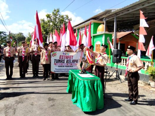 61 Pasukan Inti Kawal Estafet Tunas Kelapa Padamara