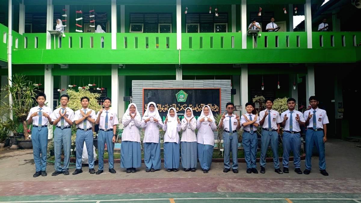 8 Siswa MAN 2 Maju Tingkat Jateng