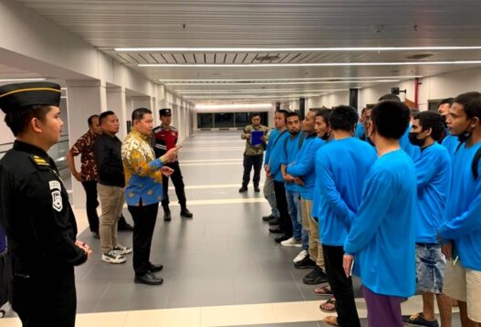 82 WNI Bermasalah Dipulangkan dari Malaysia