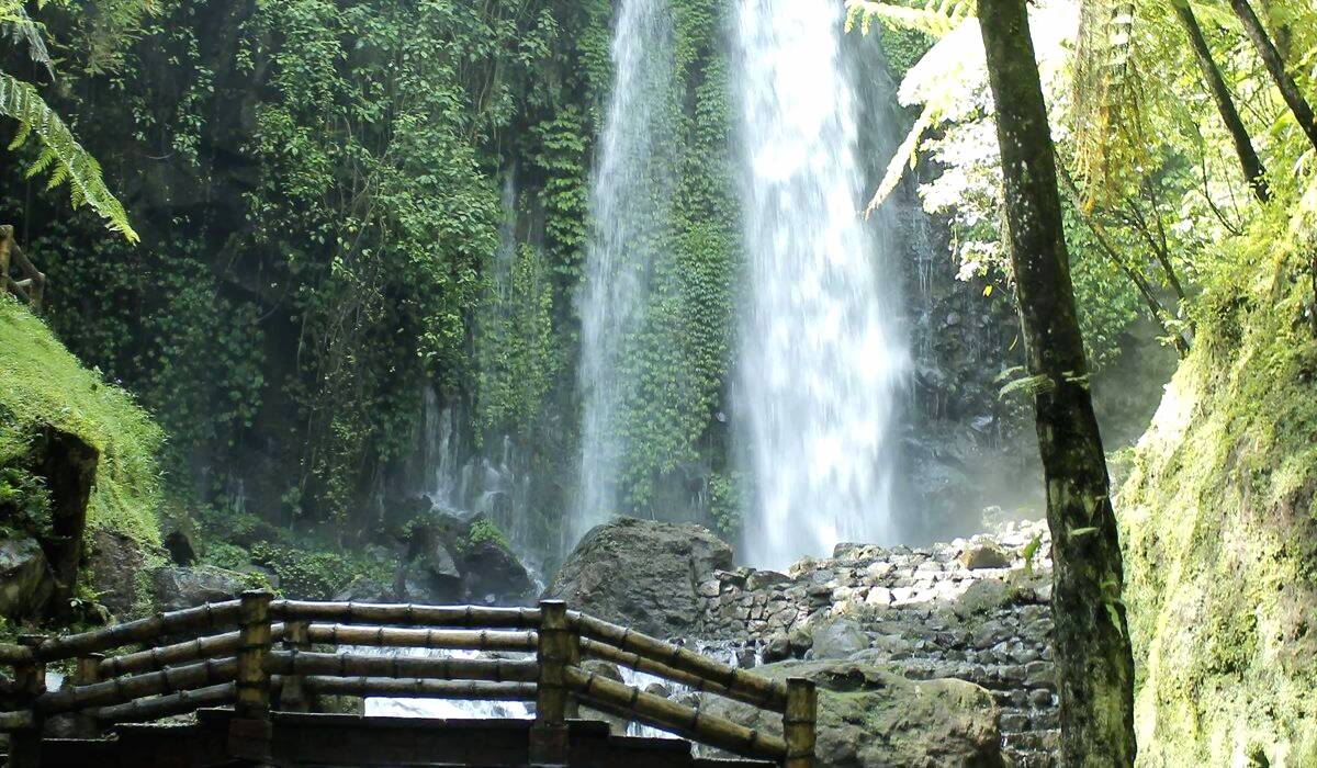 Air Terjun Jumog