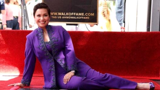 Aktris Filipina Pertama Raih Hollywood Walk of Fame