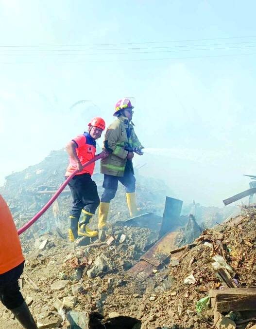 Bakaran Sampah Picu Kebakaran Lahan
