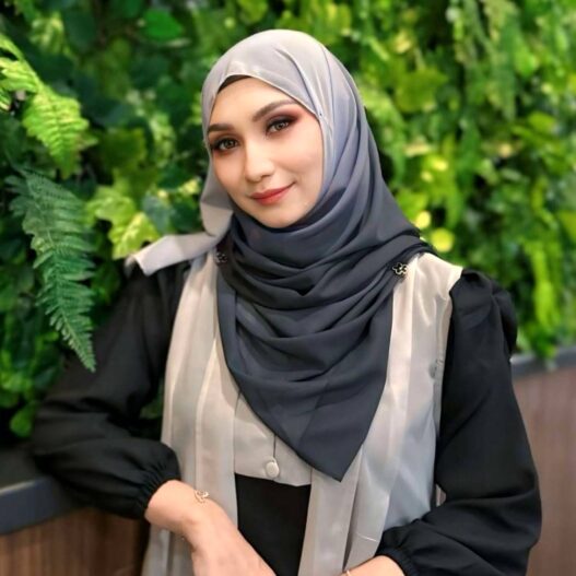 Berhijab Usai Nikah