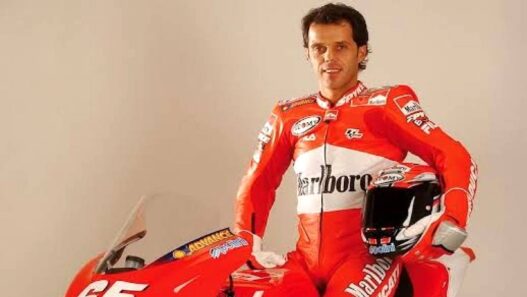 Dinobatkan Jadi MotoGP Legend