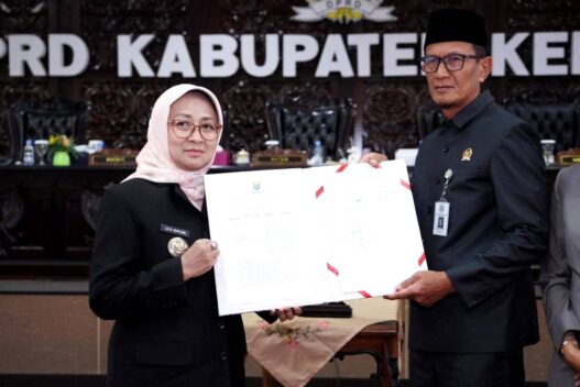 DPRD Kebumen Setujui Dua Raperda Jadi Perda