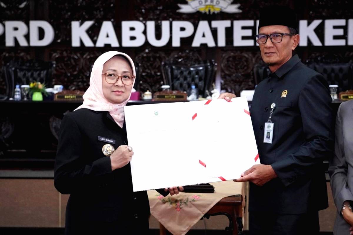 DPRD Kebumen Setujui Dua Raperda Jadi Perda