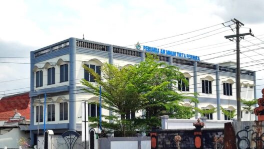 DPRD Minta Kaji Ulang Gaji dan Tarif Perumdam