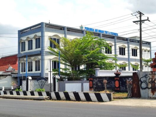 DPRD Minta Kaji Ulang Gaji dan Tarif Perumdam