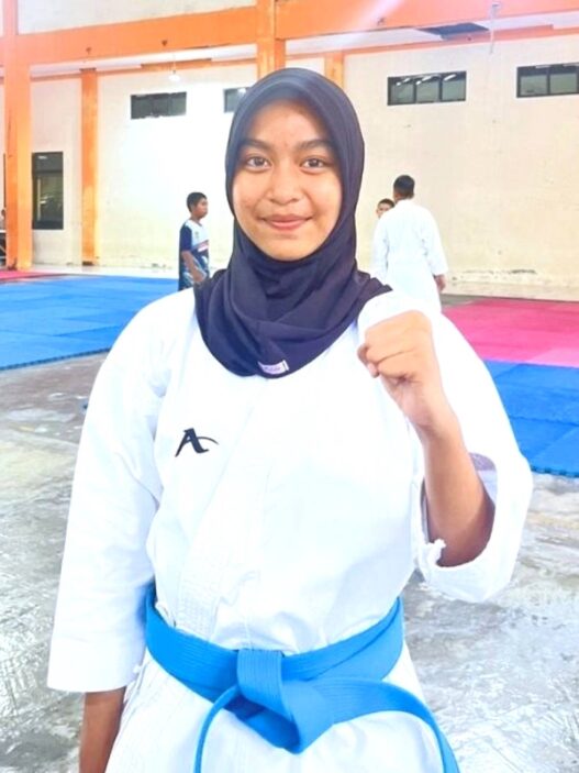 Dua Siswi SMP Al Azhar 15 Cilacap Ikuti POPDA Jateng
