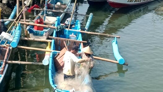 Gelombang Laut Capai 2,5 Meter