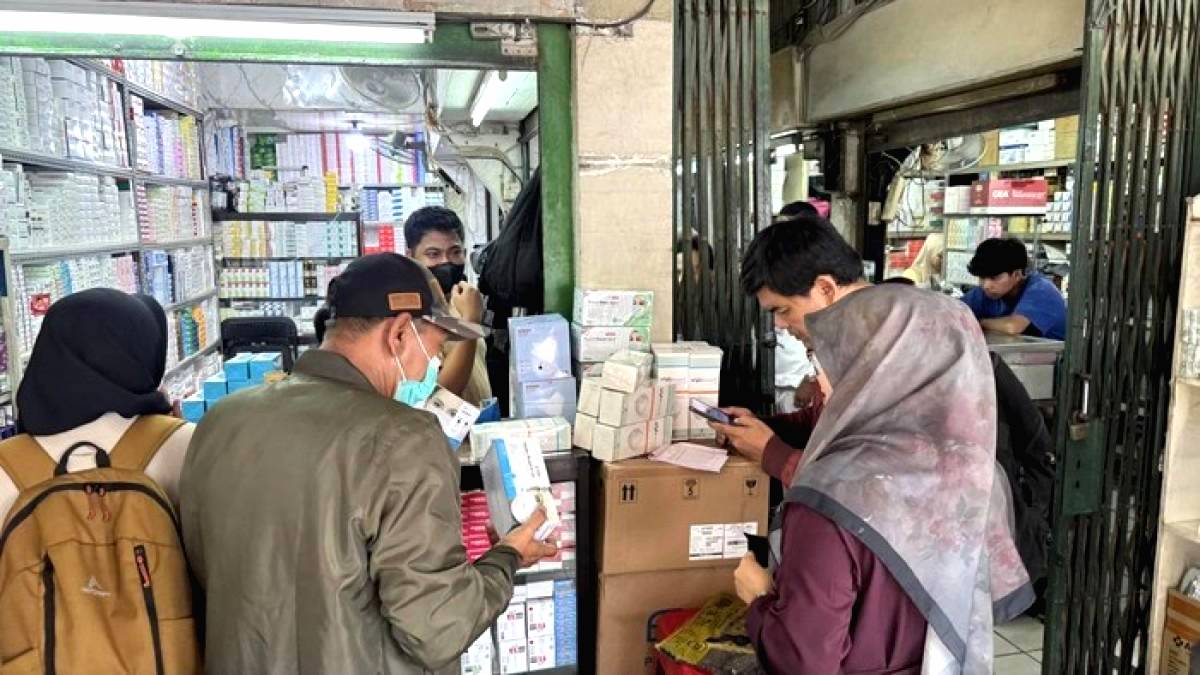 Harga Masker Naik hingga Dua Kali Lipat