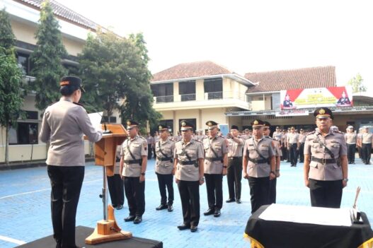Kabag Ren hingga Empat Kapolsek Berganti