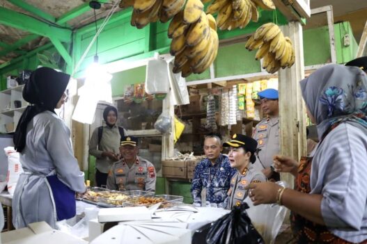 Kapolres Patroli Keamanan ke Pasar Induk