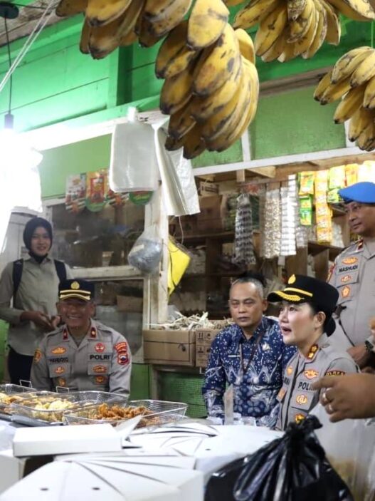 Kapolres Patroli Keamanan ke Pasar Induk