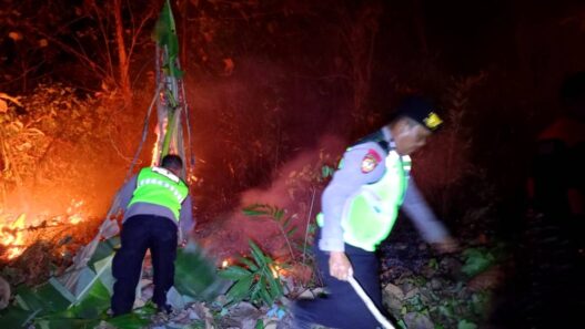 Kebakaran Lahan di Ayah Mengarah ke Permukiman