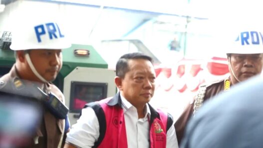 Kejagung Periksa Febrie Adriansyah Sebagai Tersangka
