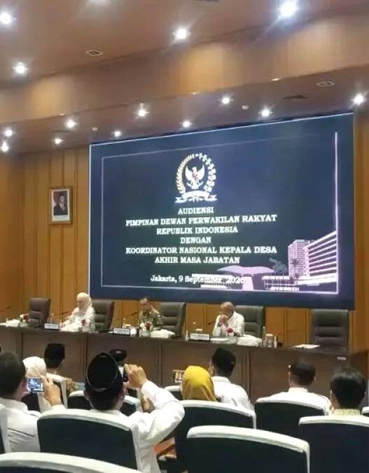 Kepala Desa Minta Jabatan Diperpanjang