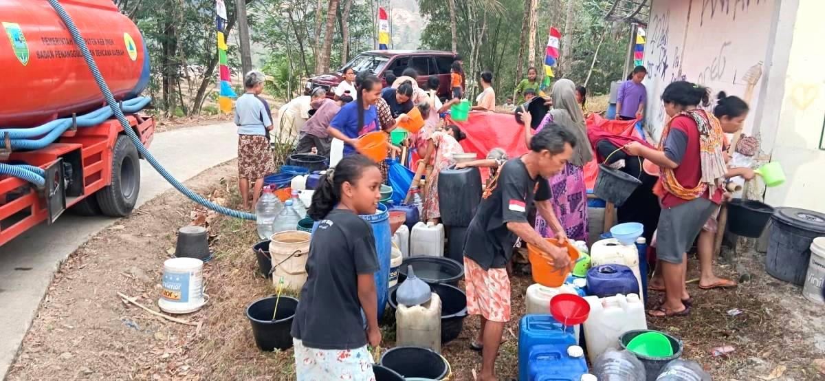 Krisis Meluas, Pemkab Tambah Droping Air Bersih