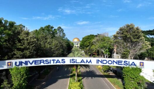 Lowongan Dosen UII