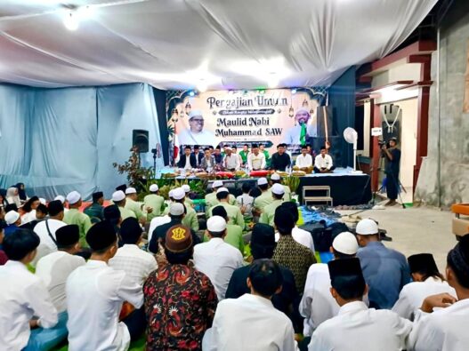 Maulid Nabi, Pujotirto Diwarnai Shalawat dan Pengajian