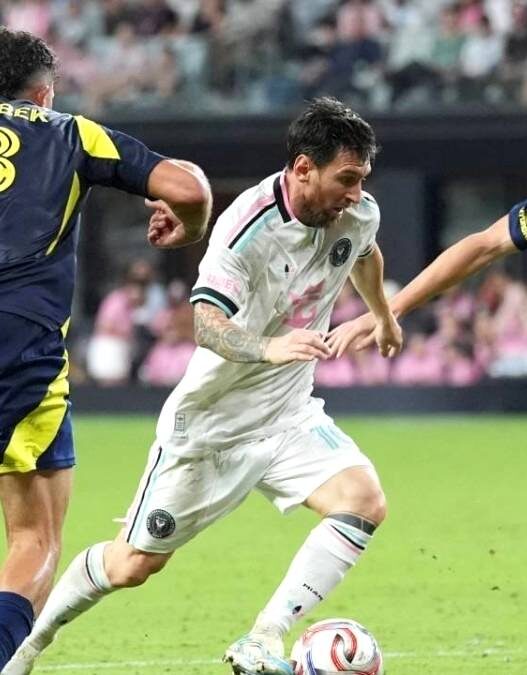 Messi Cetak Gol ke