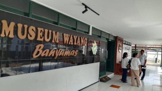 Museum Wayang Kebanjiran Rombongan
