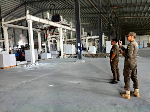Nekat Beroperasi Meski Sedang Disanksi