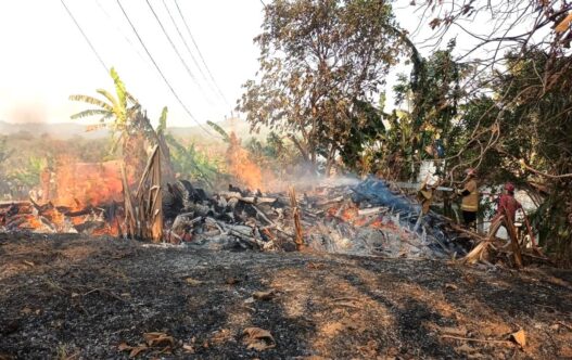 Pangkalan Kayu di Cipari Terbakar
