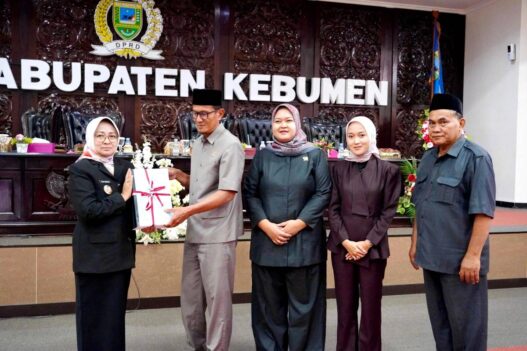 Paripurna DPRD Fokus Penguatan Ekonomi Kreatif