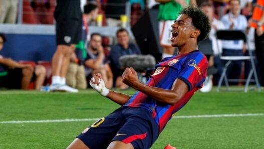 Pecahkan Rekor di Camp Nou