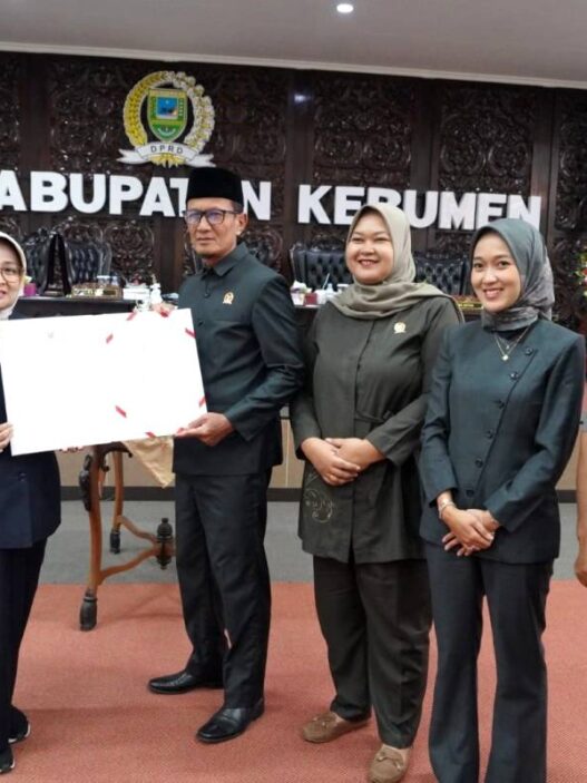 Perubahan APBD Disetujui, DPRD Berikan Catatan