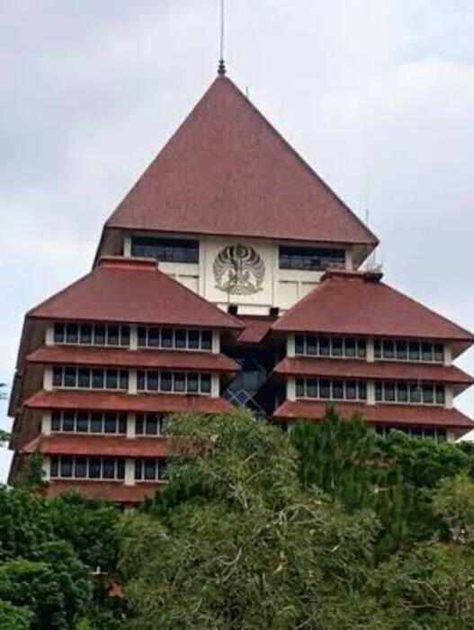 Program Pre University UI