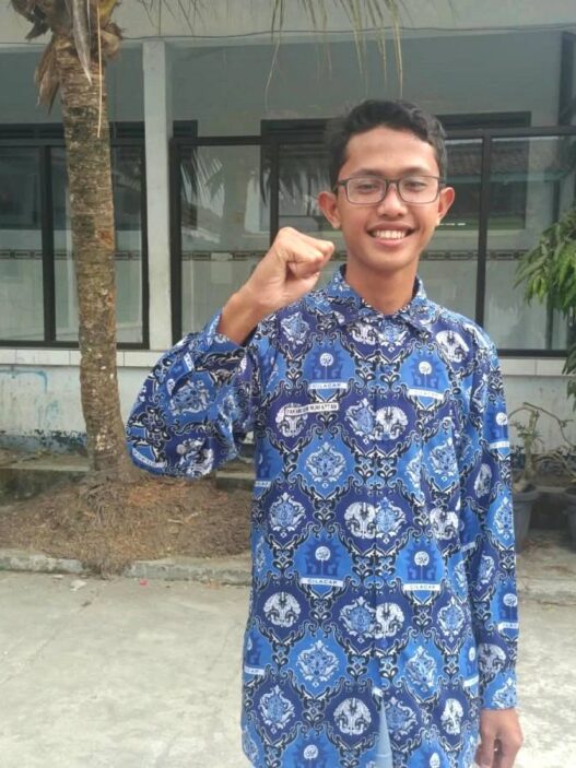 SMP Muhammadiyah Jeruklegi Berjaya di English Festival