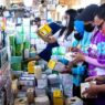 Warga Jakarta Mulai Borong Masker